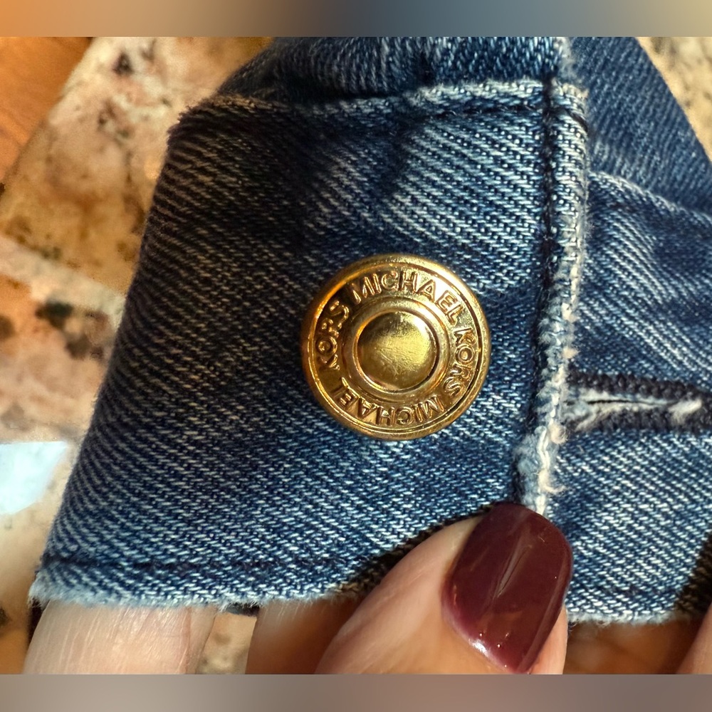 Michael Kors Indigo Button up Denim Jacket. Size Large. NWOT - Picture 7 of 11